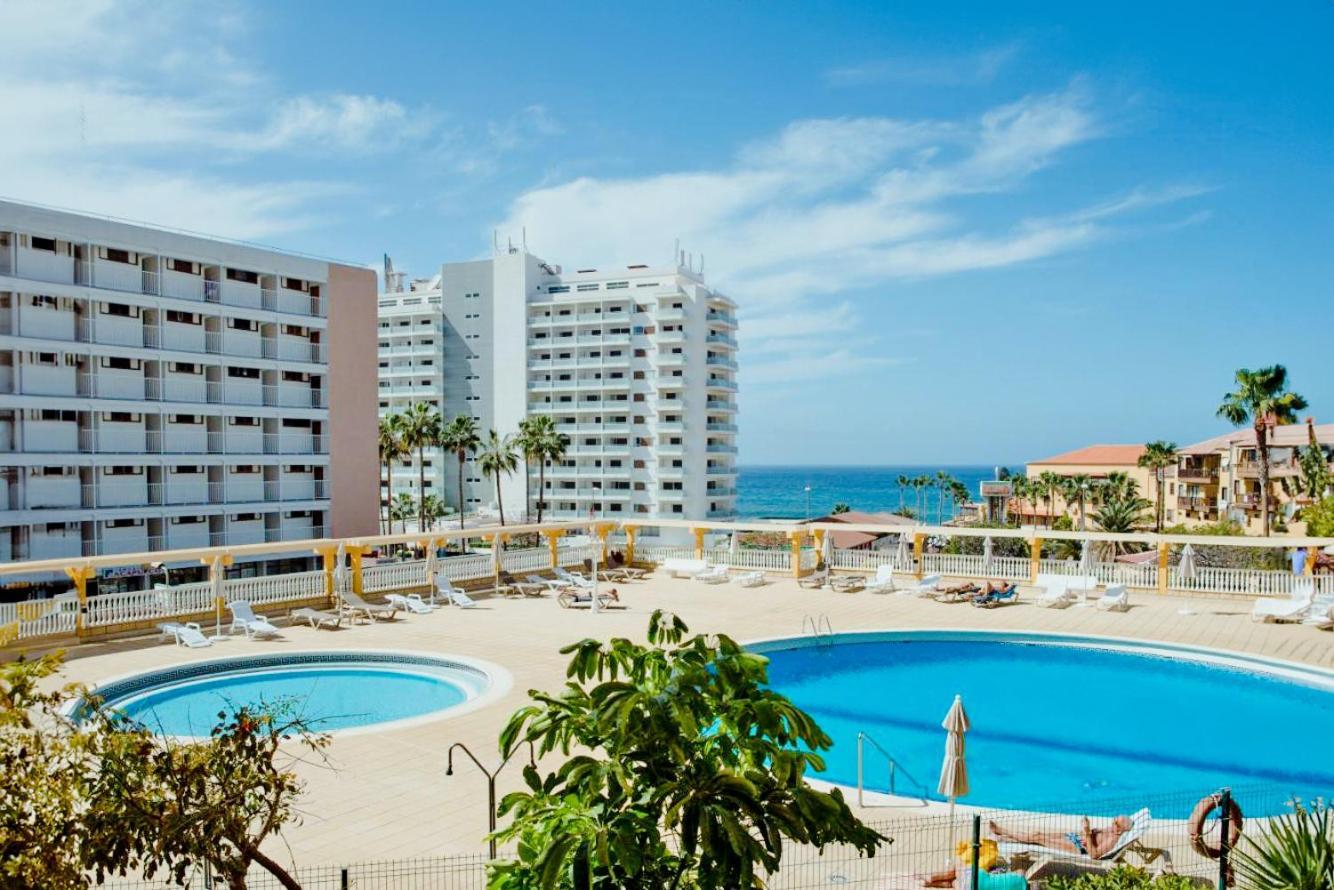 Apartamentos Copacabana 아데제 외부 사진