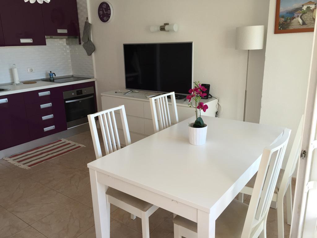 Apartamentos Copacabana 아데제 외부 사진