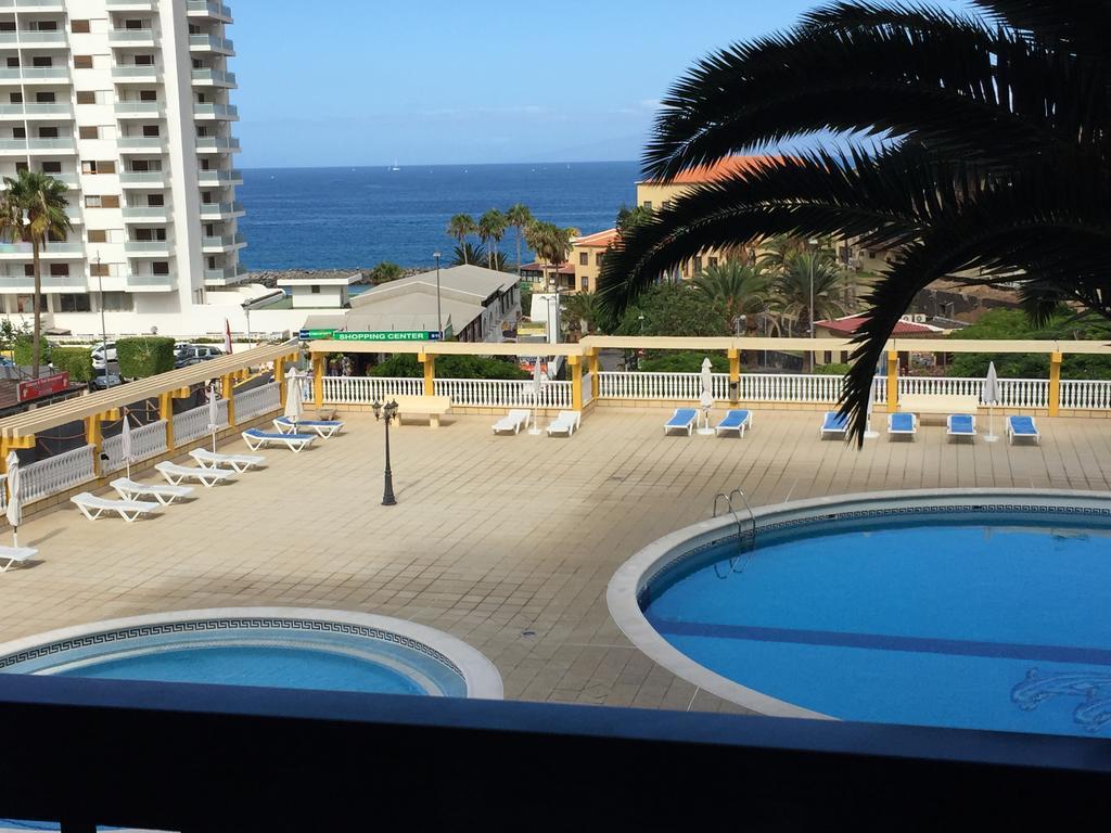 Apartamentos Copacabana 아데제 외부 사진